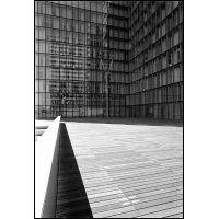 Paris Bibliotheque 2, 2001