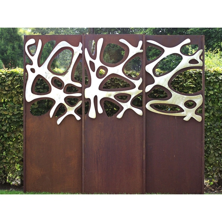 Steel Garden Wall - "Tripychon Maedow" - Modern Outdoor Ornament - 225 x 195 cm